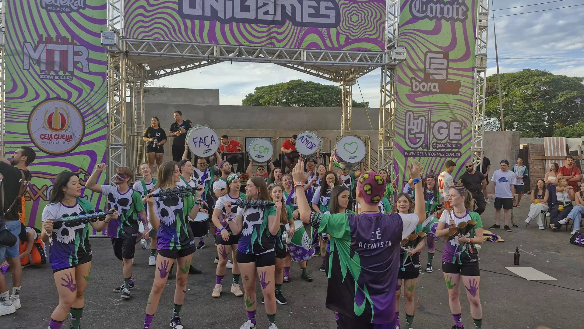 UNIGAMES REUNIU RITMISTAS DAS FACULDADES EM UM FESTIVAL DE RITMO EM MINAS GERAIS